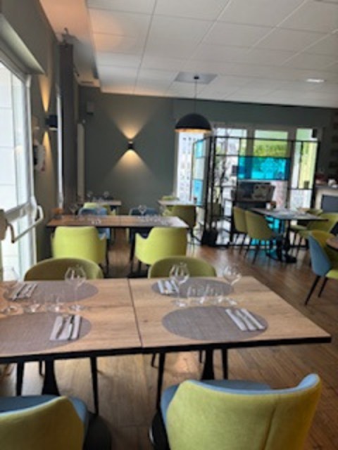 Vente Restaurant 40 couverts avec terrasse dans une zone touristique, proche de Montrichard (41400)