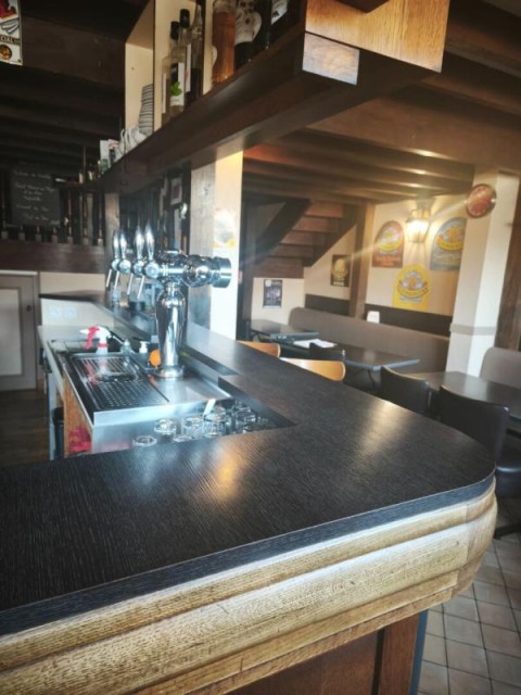 Vente Bar, Hôtel restaurant, Crêperie d'environ 6 chambres avec terrasse dans une commune dynamique d'environ 5 000 habitants, proche de Rennes (35000)