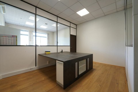 Vente Restaurant 70 couverts dans un quartier vivant, à Nantes (44000) en France
