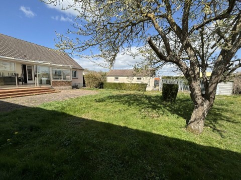 Vente Immeuble, Local d'activité / Entrepôt, 362 m2 à Mainvilliers (28300)