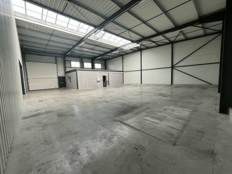 Vente Local d'activités de 599 m2 à Bayonne (64100) en France