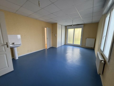 Vente Local professionnel de 90 m2 à Chartres (28000)