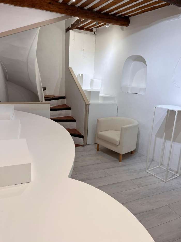 Vente Galerie d'art, Décoration, Bazar / cadeaux, 60 m2 à Gordes (84220) - Luberon
