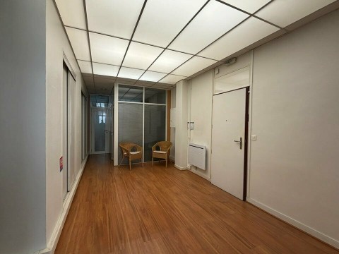 Vente Bureaux / Locaux professionnels, 59 m2 à Le Havre (76620) en France