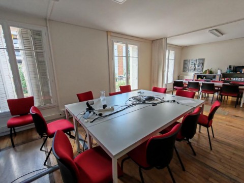 Vente Immeuble de bureaux de 302 m2 à Poitiers (86000)