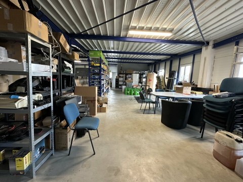 Vente Local d'activité - commercial de 358 m2 à Arles (13200)