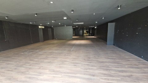 Vente Local commercial de 450 m2 dans une zone dynamique, à Portet-sur-Garonne (31120)