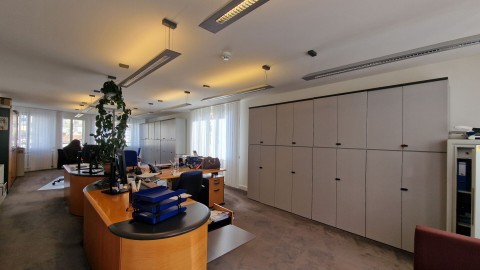Vente Surface administrative de 354 m2 au coeur de Lausanne en Suisse