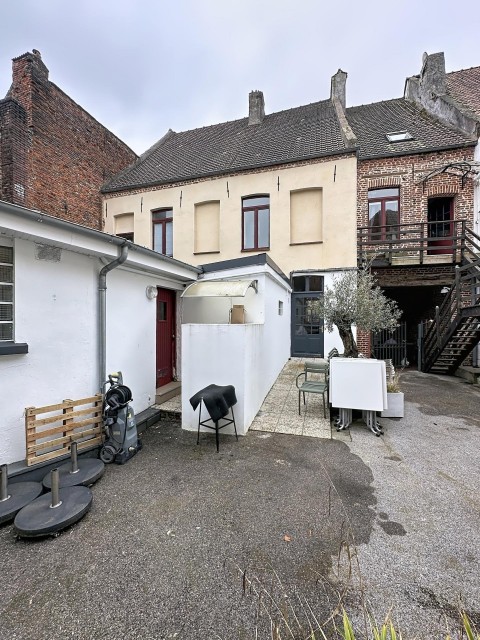 Vente Restaurant de 498 m2 à Hesdin (62140) en France