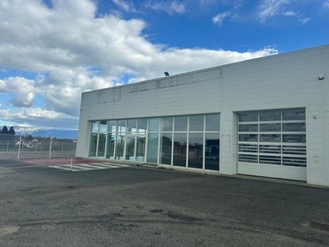 Vente Bureaux / Locaux professionnels, 720 m2 à Les Abrets en Dauphiné (38490)