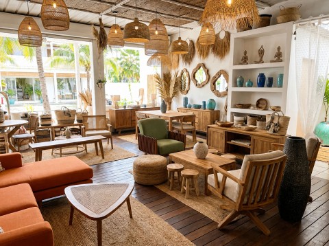 Vente Concept-store de mobilier, accessoires et décoration d'intérieur dans une zone balnéaire, à Saint-Paul (97460)