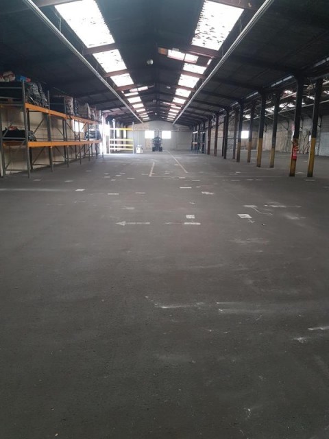 Vente Entrepôt de 270 m2 proche de Vernon (27200)