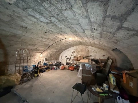 Vente Local commercial  dans une zone vivante, à Bordeaux (33000)