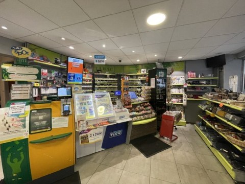 Vente Tabac, Presse, PMU, Loto, 210 m2 dans une zone dynamique, en Savoie (73)