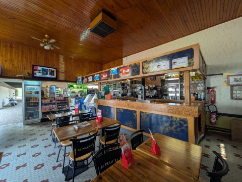 Vente Bar, tabac, jeux de 12 places avec terrasse dans un centre commercial, à La Teste de Buch (33115)