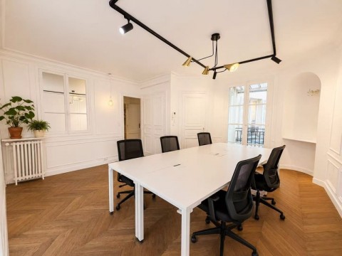 Vente Bureaux / Locaux professionnels, 100 m2 à Paris 11ème (75011) en France