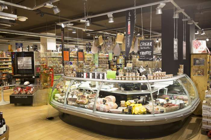Vente Commerce alimentaire sous enseigne franchisée dans une grande ville d'Auvergne, proche de Clermont Ferrand (63100)
