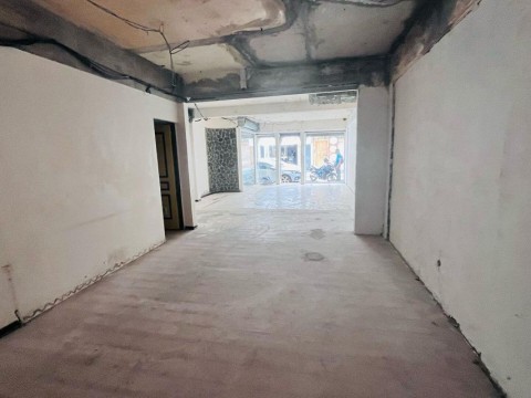 Vente Local commercial de 80 m2 à Fort de France dans un secteur dynamique (97200)