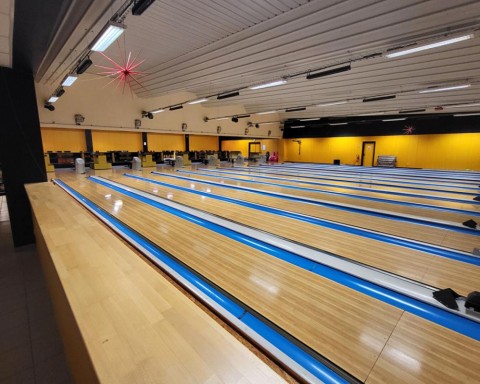 Vente Bowling de 1 500 m2 à La Ferté-Bernard (72400)