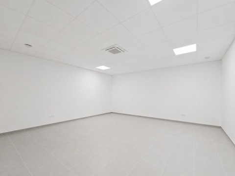 Vente Bureaux / Locaux professionnels, 342 m2 en Corse