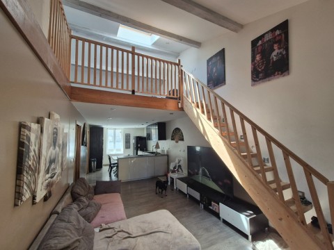 Vente Local commercial Immeuble, 180 m2 dans le centre ville d'Alès (30100)