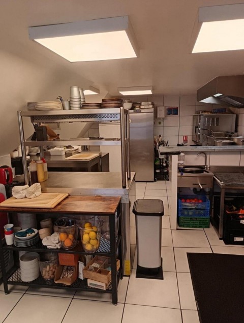 Vente Restaurant 32 couverts avec terrasse dans le centre ville d'Embrun (05200) en France