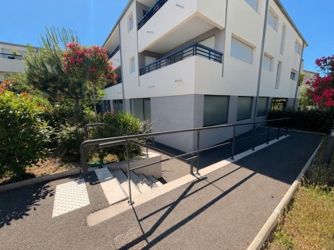 Vente Local d'activité / Entrepôt, 160 m2 à Mouans-Sartoux (06370)