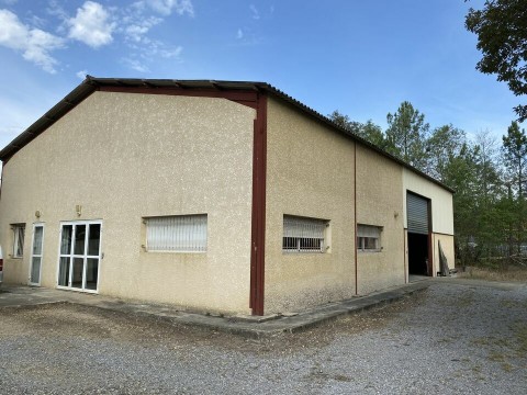 Vente Cellule d'activité de 175 m2 à Izon (33450)