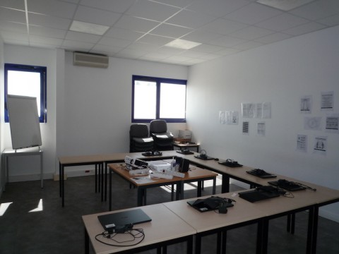 Vente Bureaux / Locaux professionnels, 230 m2 à Château-Thierry (02400)