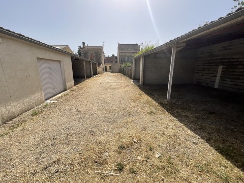 Vente Local d'activité / Entrepôt en plein centre ville de Bergerac (24100)