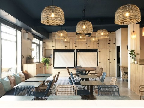 Vente Restaurant 29 couverts avec terrasse dans une zone industrielle, à Baie Mahault (97122)