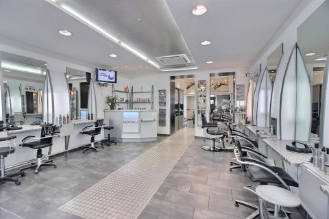 Vente Salon de coiffure, 85 m2 à Saint-Étienne (42000)