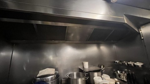 Vente Restaurant 38 couverts avec terrasse dans une rue piétonne, à Paris (75013) en France