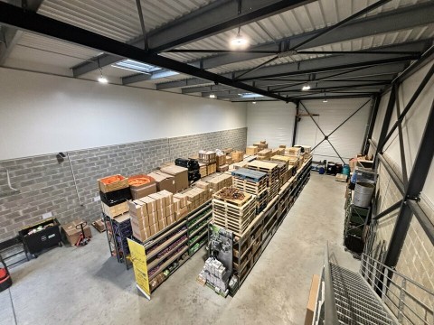 Vente Local d'activités de 374 m2 à Tresses (33370) en France
