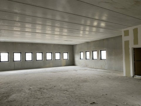Vente Bureaux / Locaux professionnels, 2710 pi2 à Dax (40100) en France