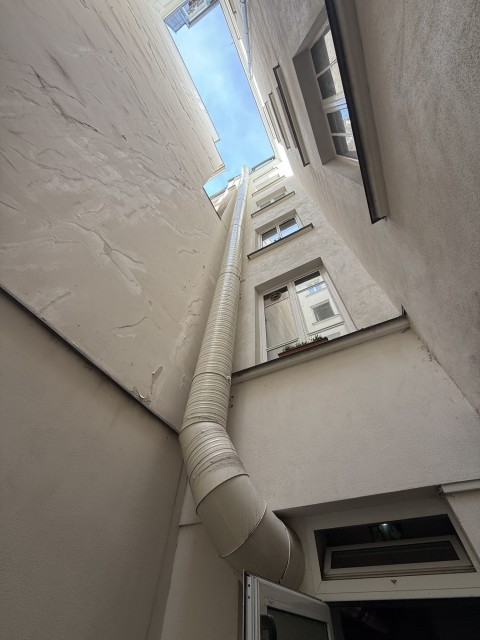 Vente Restaurant 22 couverts dans une zone dynamique, à Paris (75002) en France