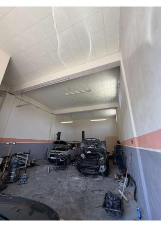 Vente Local d'activité / Entrepôt, 108 m2 à Avignon (84000)