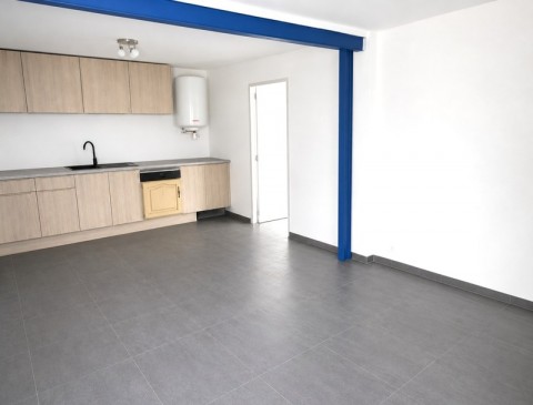 Vente Bureaux / Locaux professionnels, 150 m2 dans les Alpes Maritimes (06)