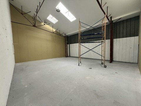 Vente Local d'activité / Entrepôt, 88 m2 à Anglet (64600)