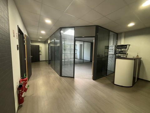 Vente Bureaux / Locaux professionnels, 73 m2 à Chartres (28000)