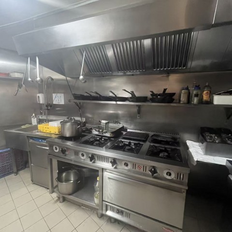 Vente Restaurant 70 couverts avec terrasse dans une zone fréquentée, à Boulogne-Billancourt (92100)