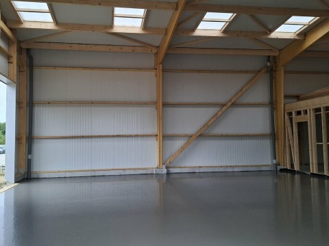 Vente Local d'activité / Entrepôt, 239 m2 à Saint-André-des-Eaux (44117)