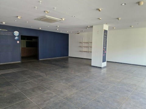 Vente Ensemble immobilier de 300 m2 dans une zone fréquentée, à Pornic (44210)