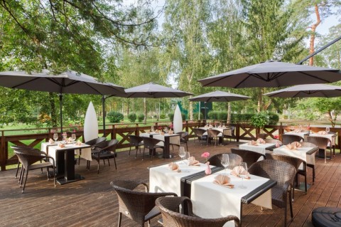 Vente Restaurant avec terrasse sur un axe passant, à Confrançon (01310)