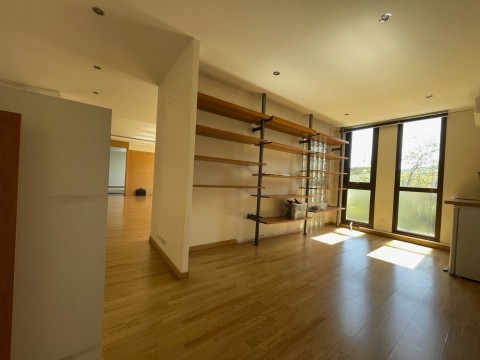 Vente Bureaux / Locaux professionnels, 116 m2 dans les Alpes Maritimes (06)