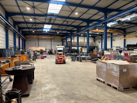Vente Bureaux / Locaux professionnels, 1528 m2 en Saône et Loire (71) en France