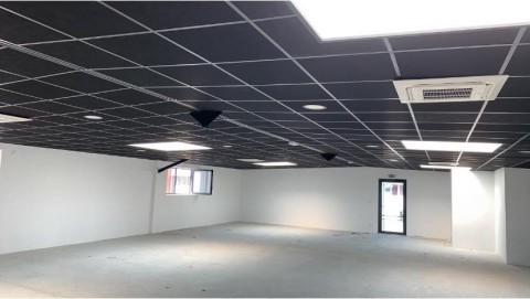 Vente Local professionnel ou commercial de 275 m2 à Nantes (44000)