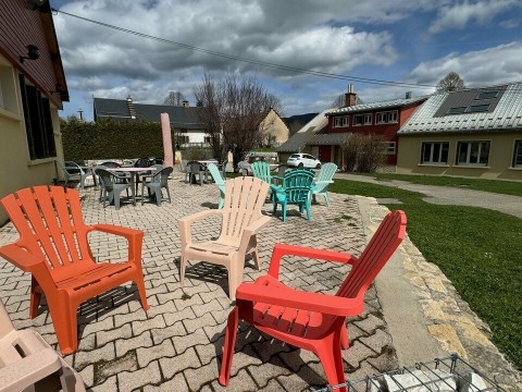 Vente Centre de vacances de 1 600 m2 avec 20 chambres proche de Grenoble (38000)