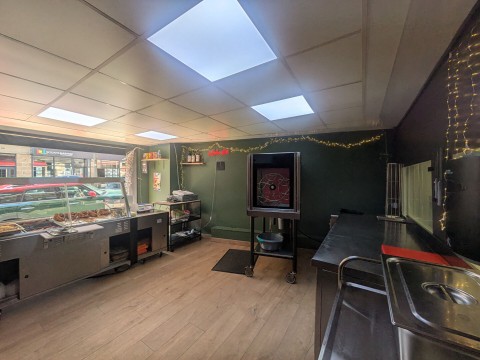 Vente Local commercial toutes activités  , 53 m2 en plein centre ville de Fougères (35300)