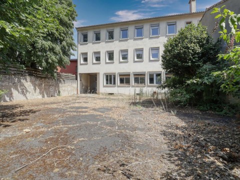 Vente Immeuble de bureaux de 575 m2 dans une zone dynamique, à Mazamet (81200)